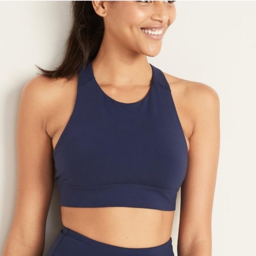 Old Navy Medium Support High Neck Sports Bra